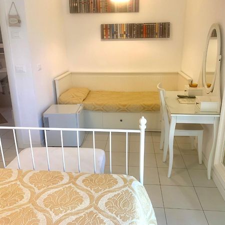Hotel Nizza Frontemare Superior 3 Stelle Лидо ди Йезоло Екстериор снимка